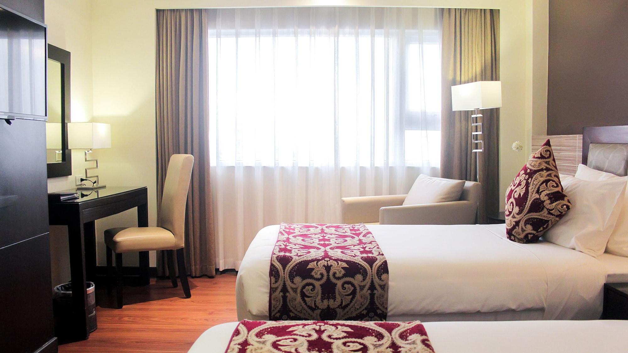 Brentwood Suites Ciudad Quezon Exterior foto