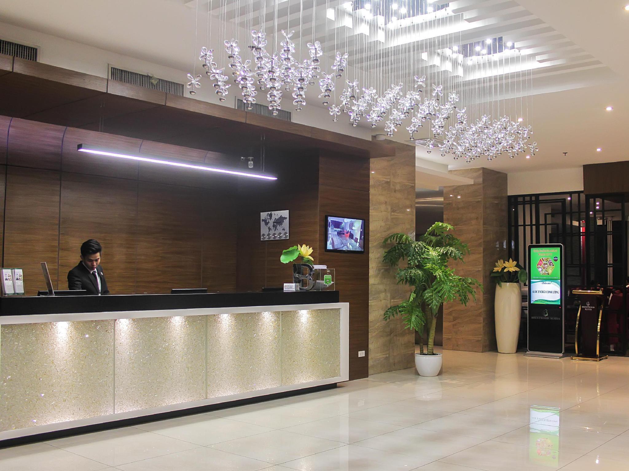 Brentwood Suites Ciudad Quezon Exterior foto