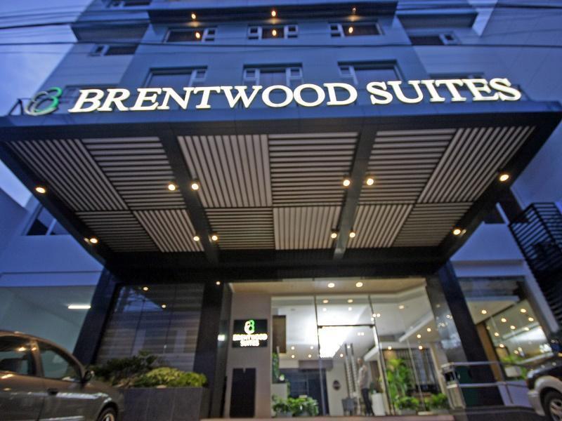 Brentwood Suites Ciudad Quezon Exterior foto