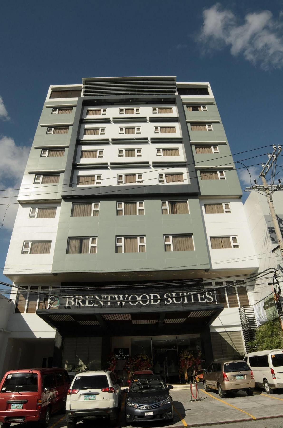 Brentwood Suites Ciudad Quezon Exterior foto